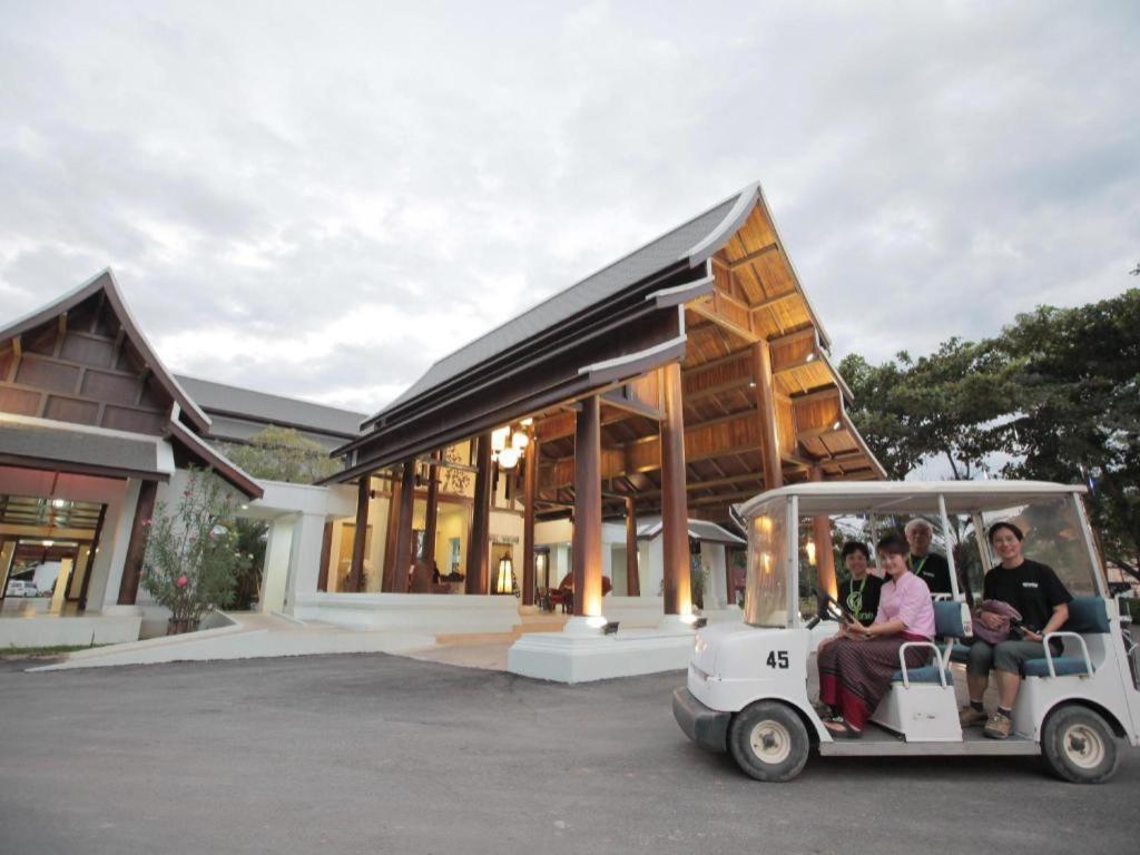 Wiangkaew Hotel Нан Экстерьер фото