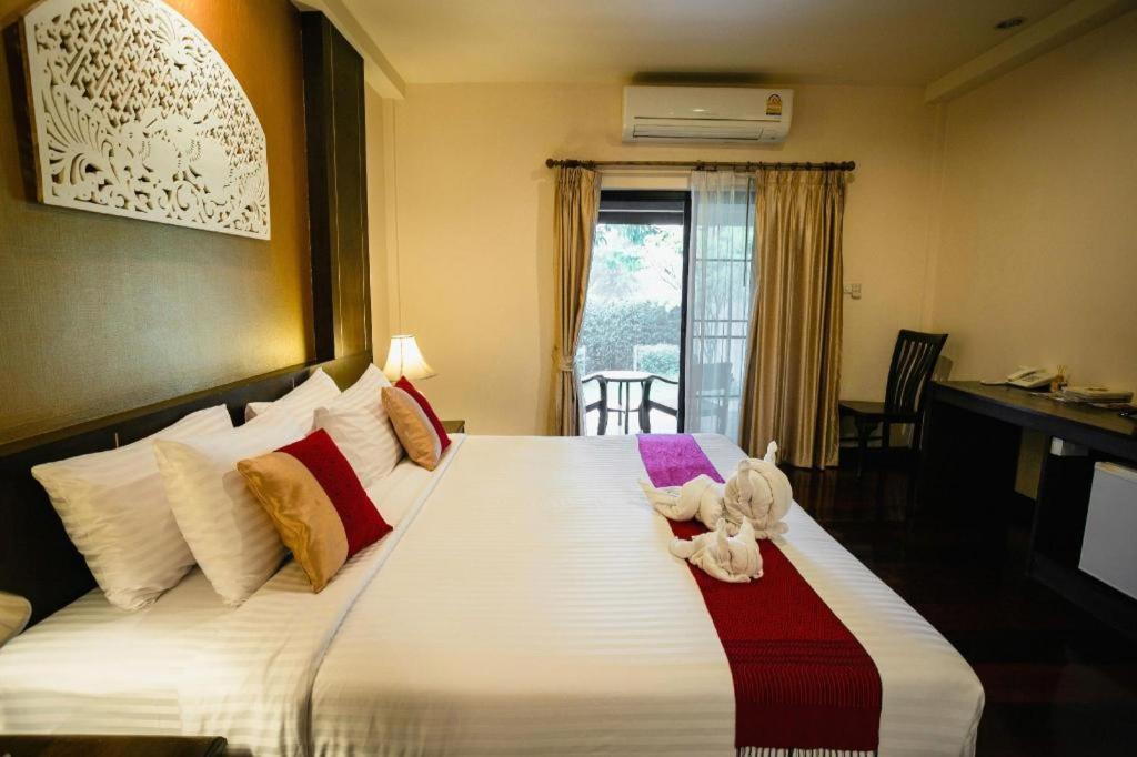 Wiangkaew Hotel Нан Экстерьер фото