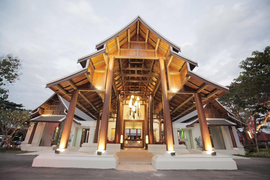 Wiangkaew Hotel Нан Экстерьер фото